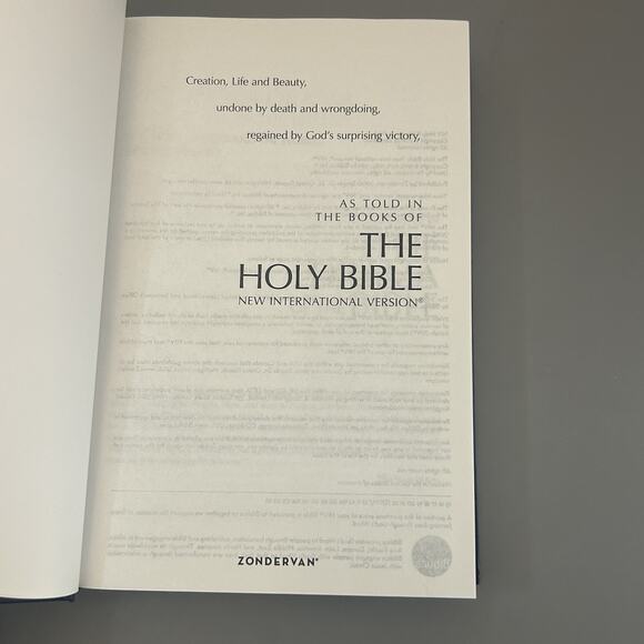 NIV Holy Bible Large Print by Zondervan Hardcover 2011 - Picture 2 of 8